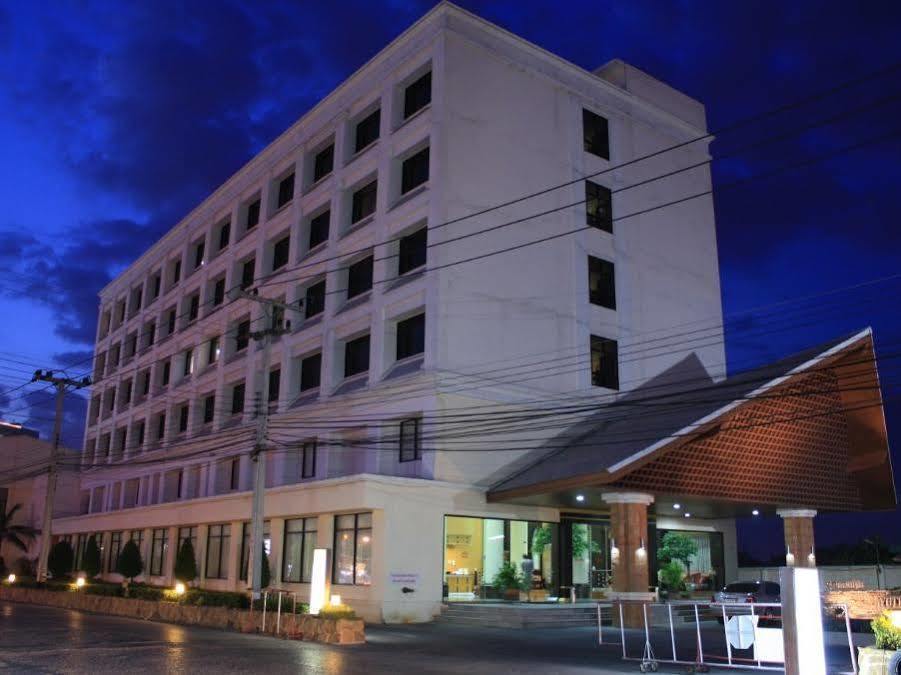 Ayutthaya Grand Hotel Buitenkant foto